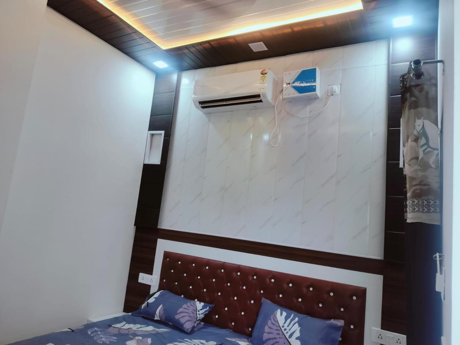 Homestay Goenka Barsana